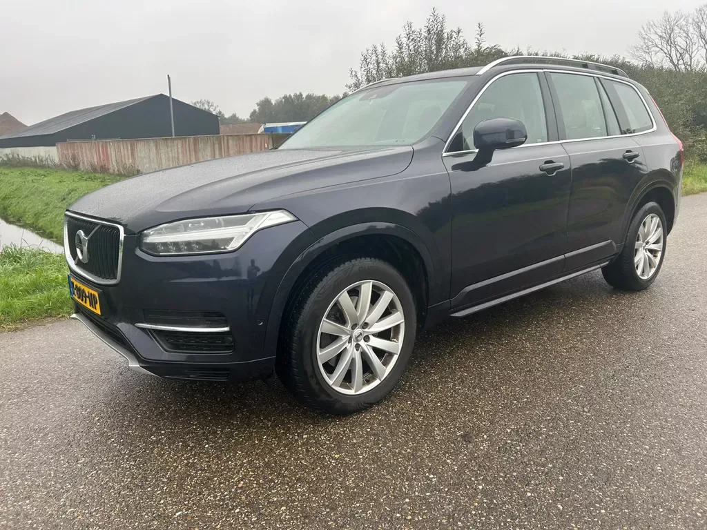 Volvo XC90 (2017) — foto 1
