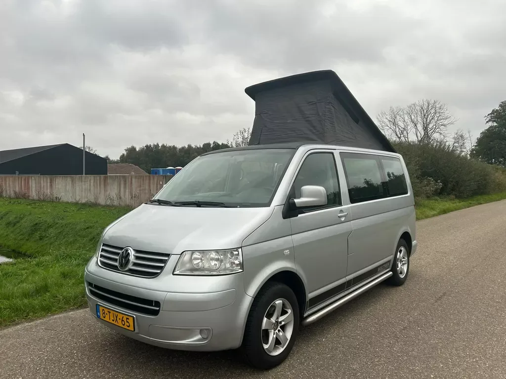Volkswagen Multivan (2004) — foto 1