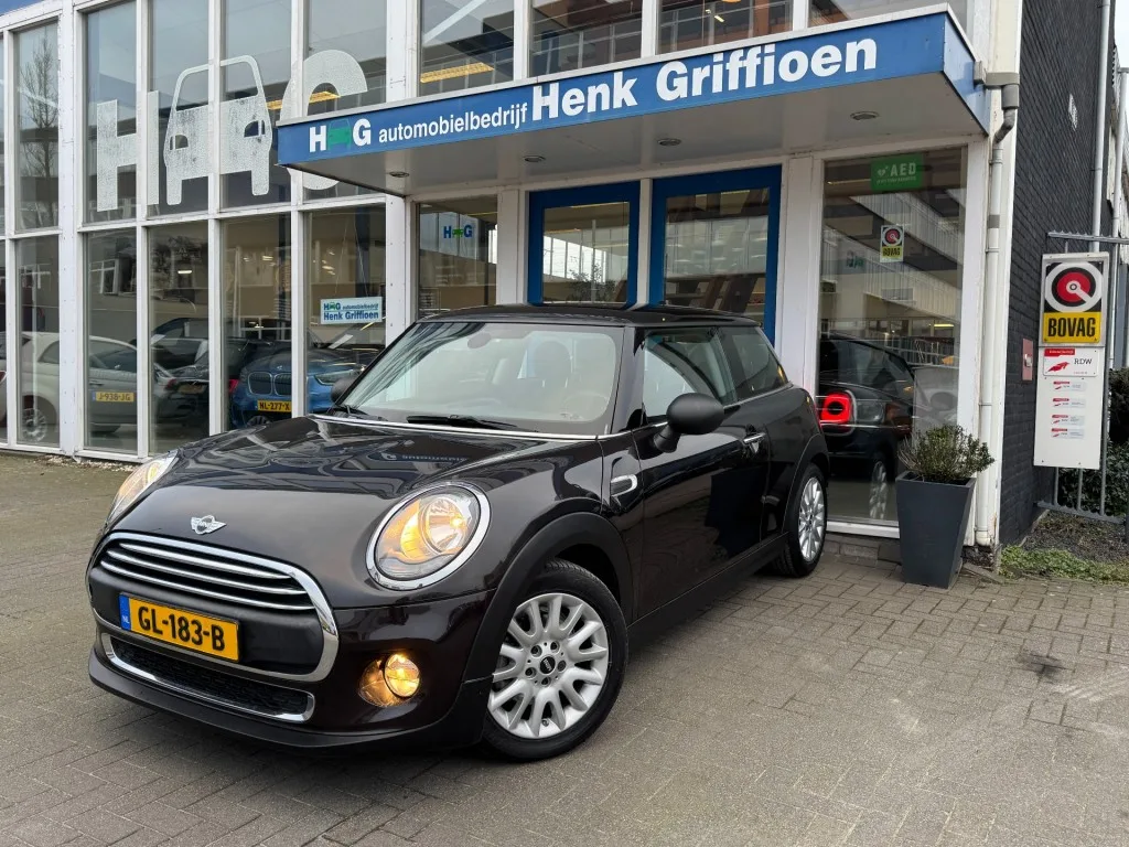 MINI One (2015) — foto 1