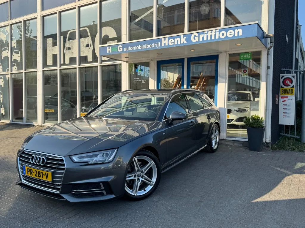 Audi A4 (2018) — foto 1