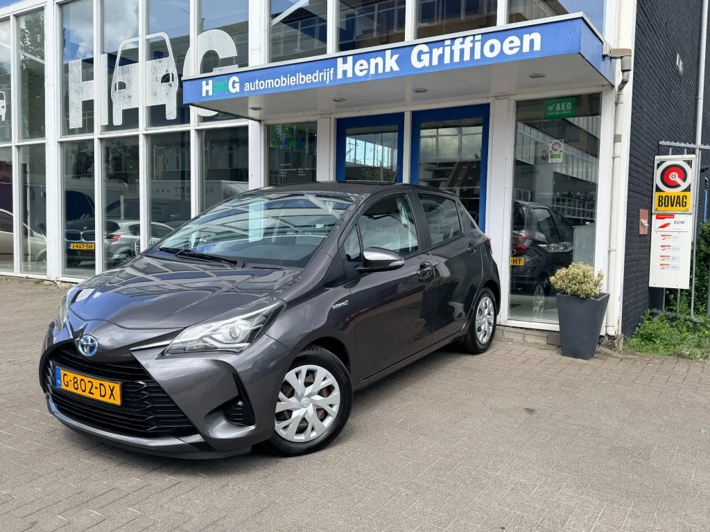 Toyota Yaris (2019) — foto 1