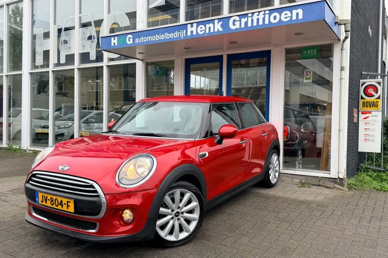 MINI One (2016)