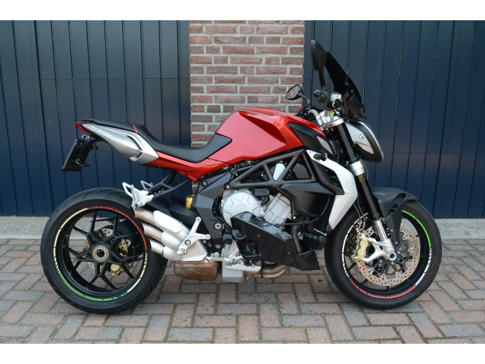 MV Agusta F3 800 (2013) — foto 1