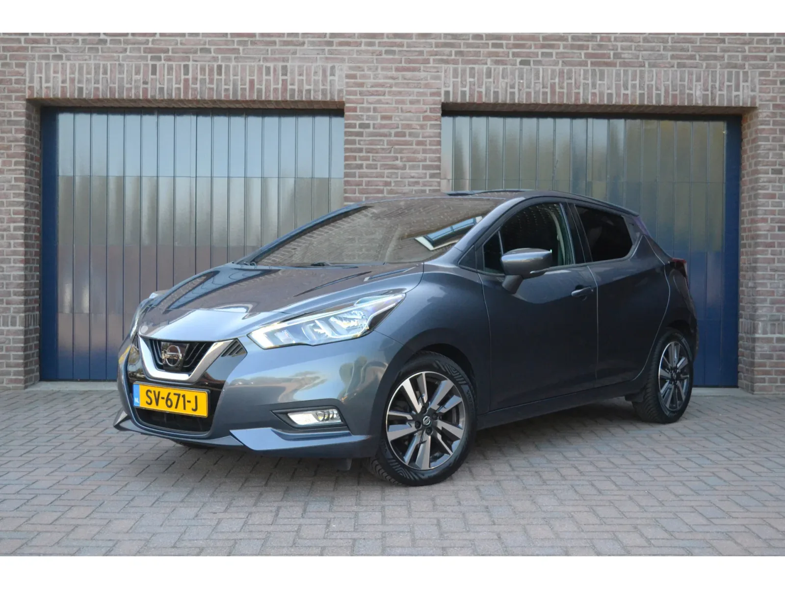 Nissan Micra (2018) — foto 1