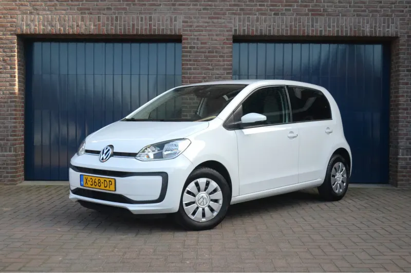 Volkswagen Up! (2023)