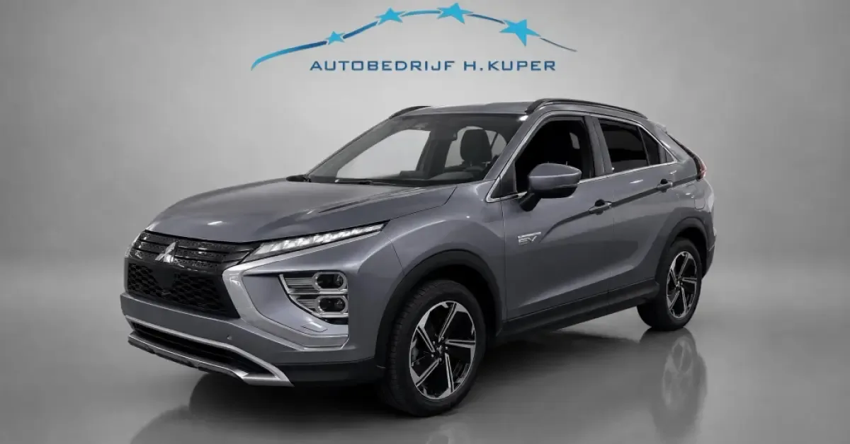 Mitsubishi Eclipse (2023) — foto 1