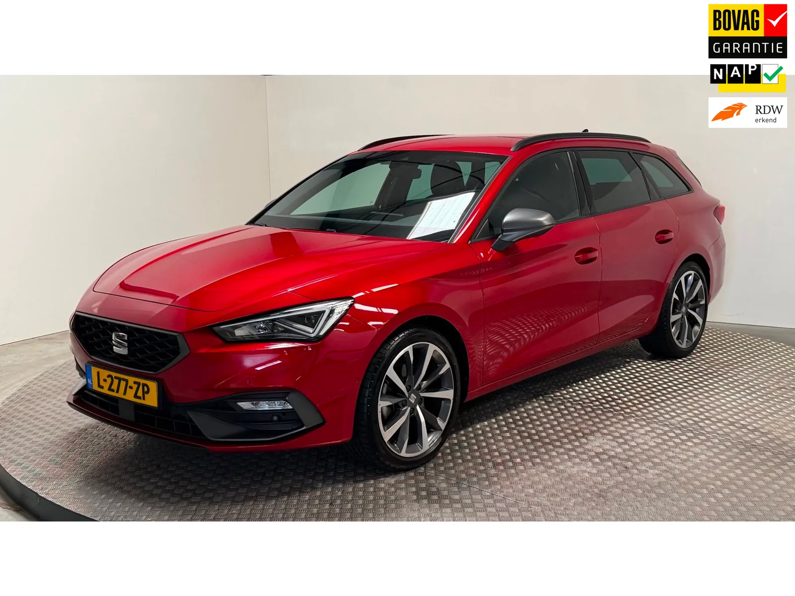 SEAT Leon Sportstourer (2021) — foto 1