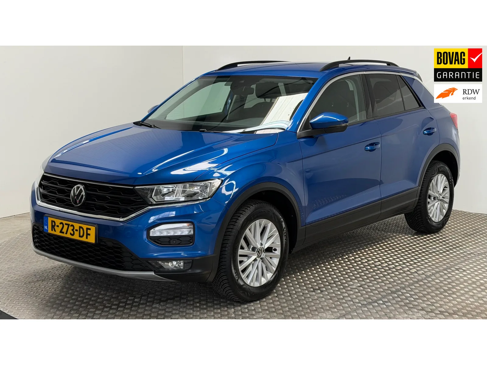 Volkswagen T-Roc (2022) — foto 1