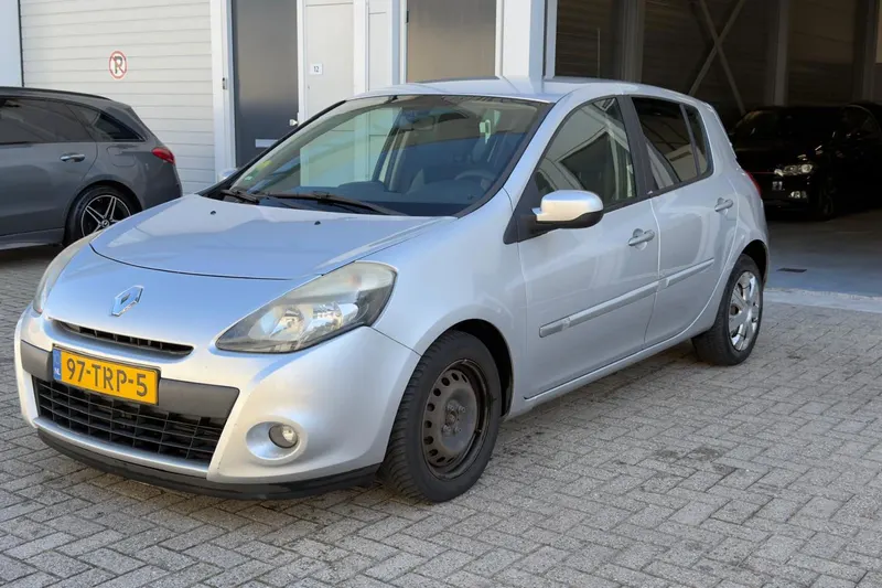 Renault Clio (2012)