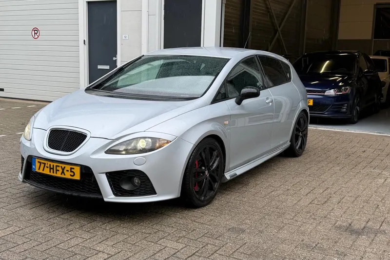 SEAT Leon (2008)