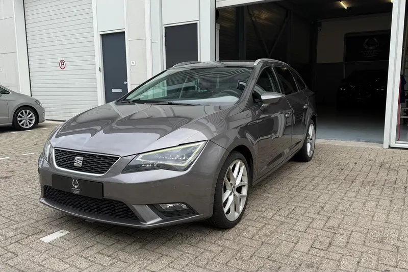 SEAT Leon (2015)