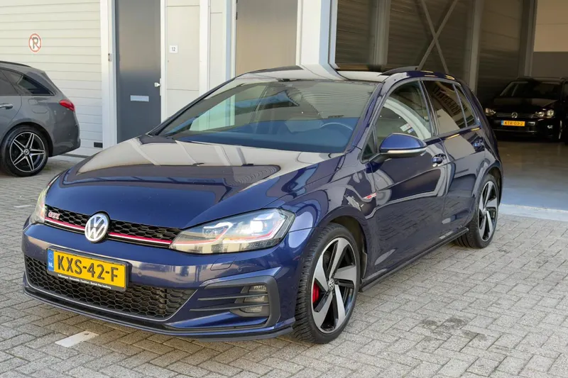 Volkswagen Golf (2018)