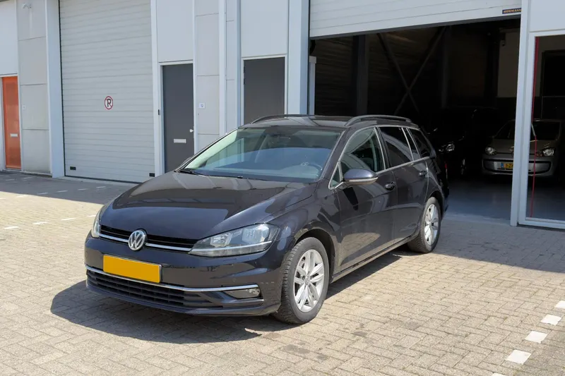 Volkswagen Golf (2017)