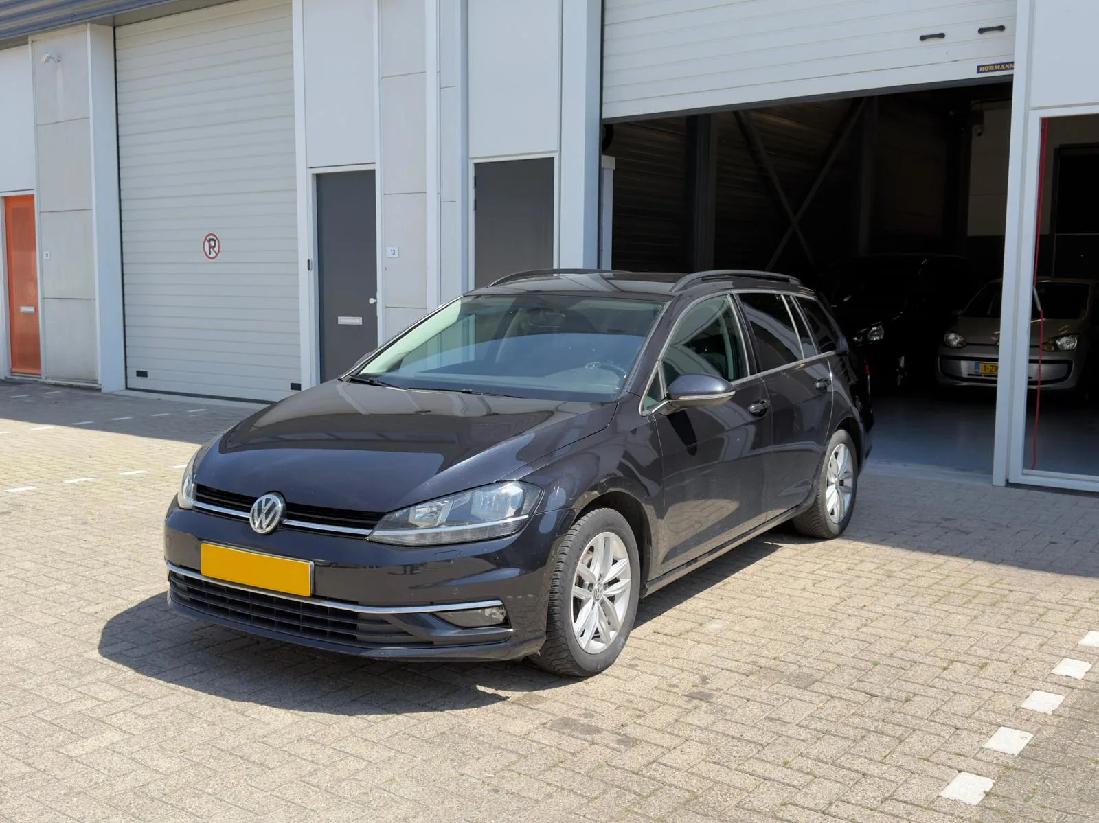 Volkswagen Golf (2017) — foto 1