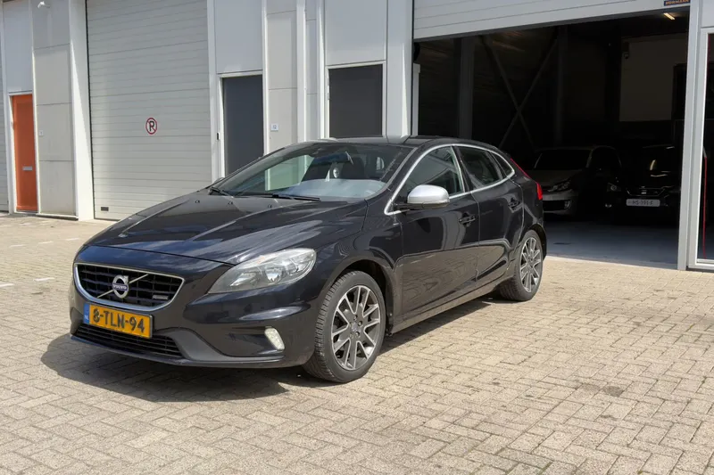 Volvo V40 (2014)