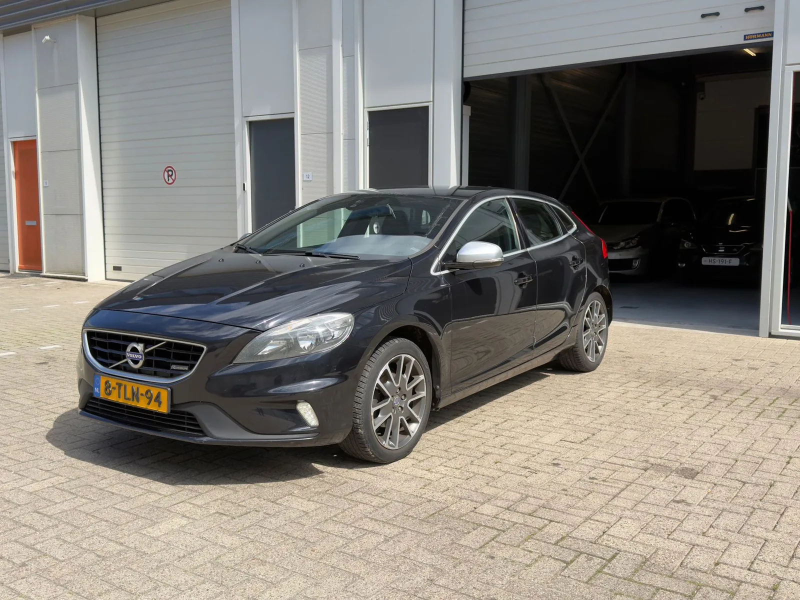 Volvo V40 (2014) — foto 1