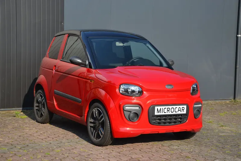 Microcar Brommobiel (2022)