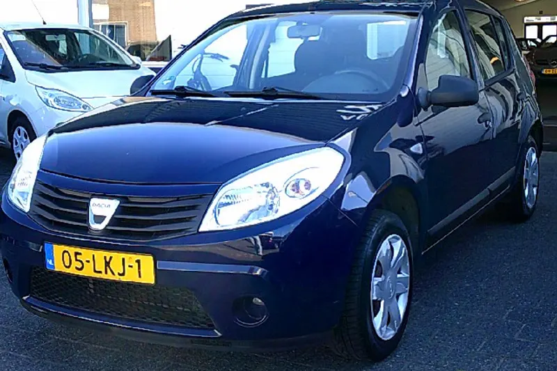 Dacia Sandero (2010)
