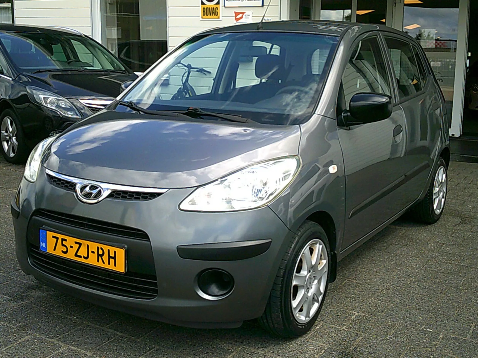 Hyundai i10 (2008) — foto 1