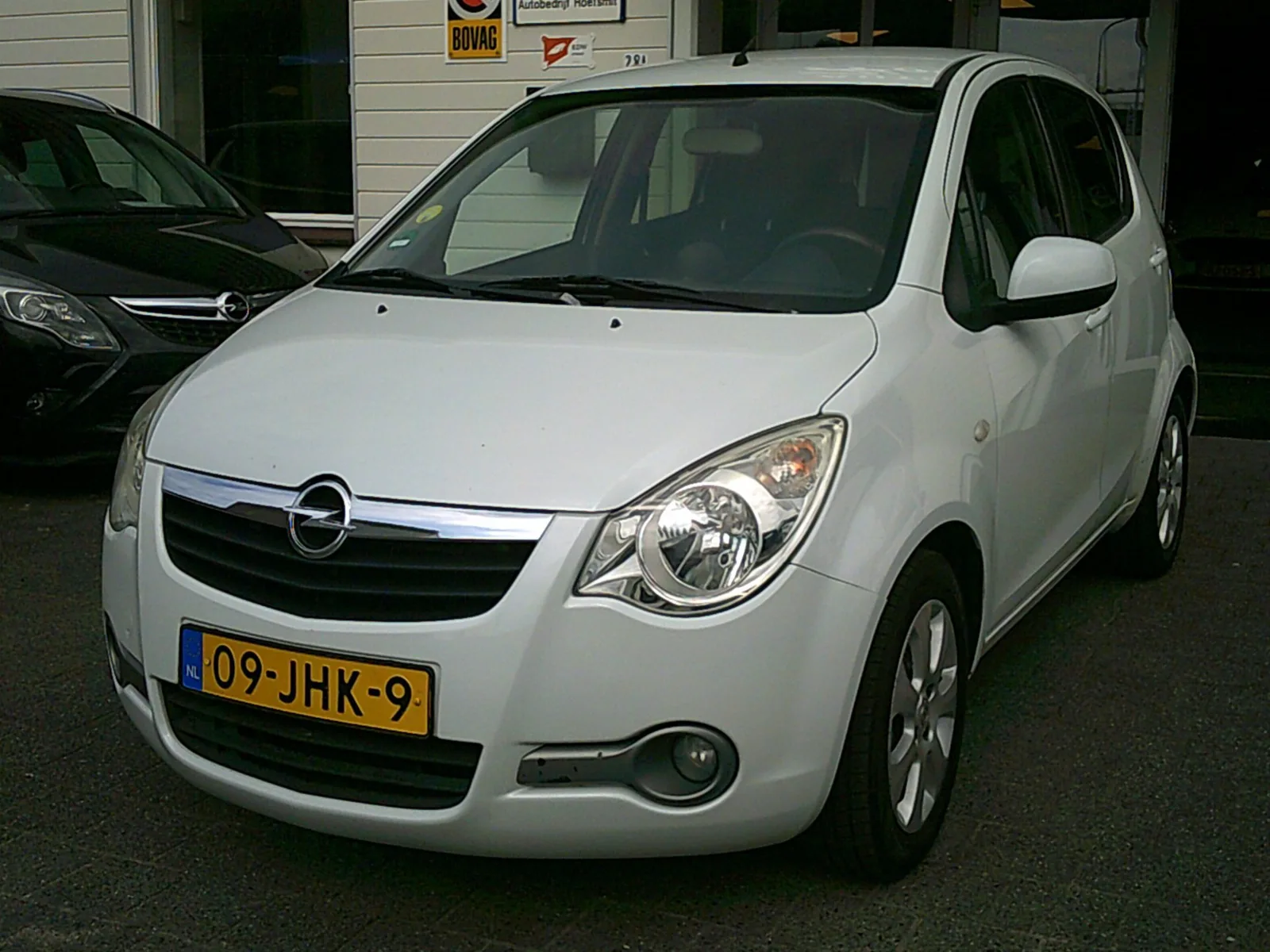 Opel Agila (2009) — foto 1