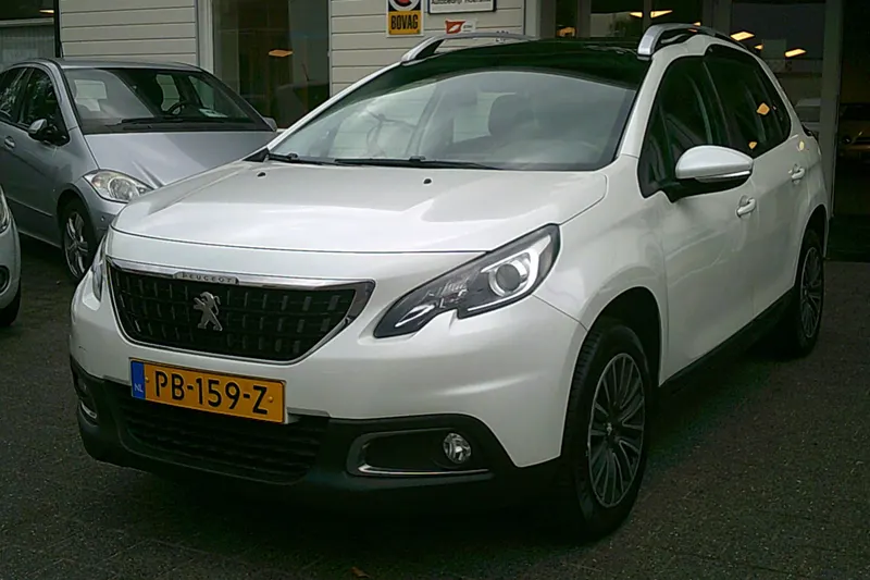 Peugeot 2008 (2017)