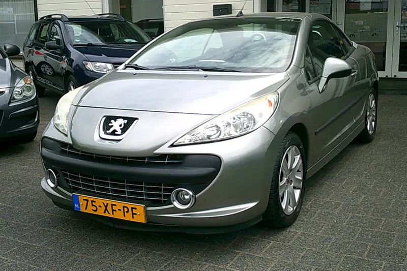 Peugeot 207 (2007)