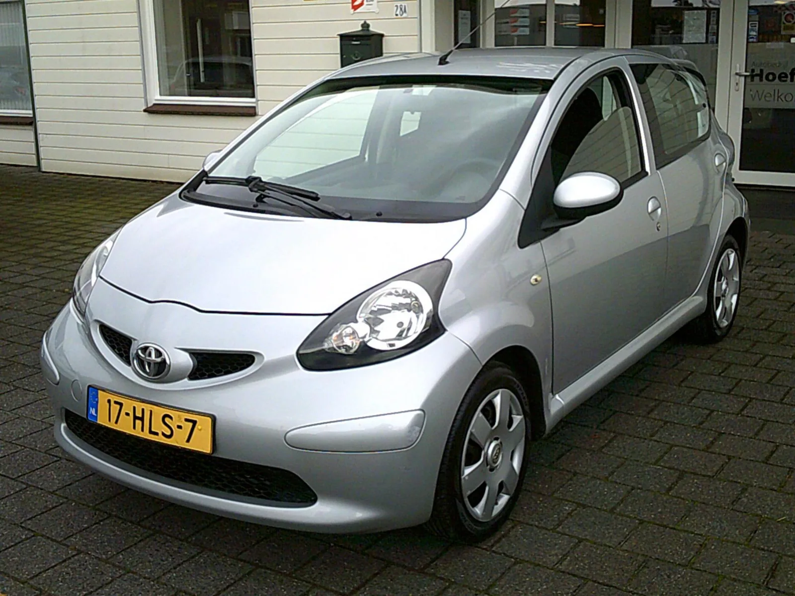 Toyota Aygo (2009) — foto 1