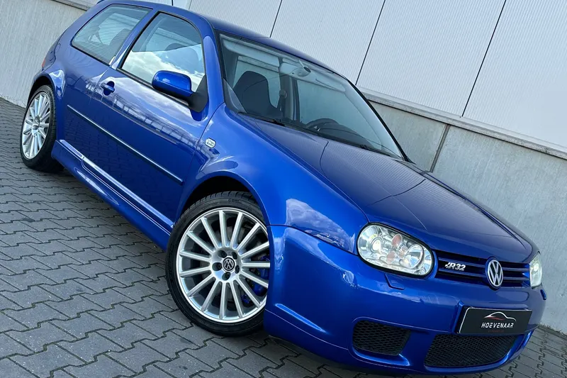 Volkswagen Golf (2003)