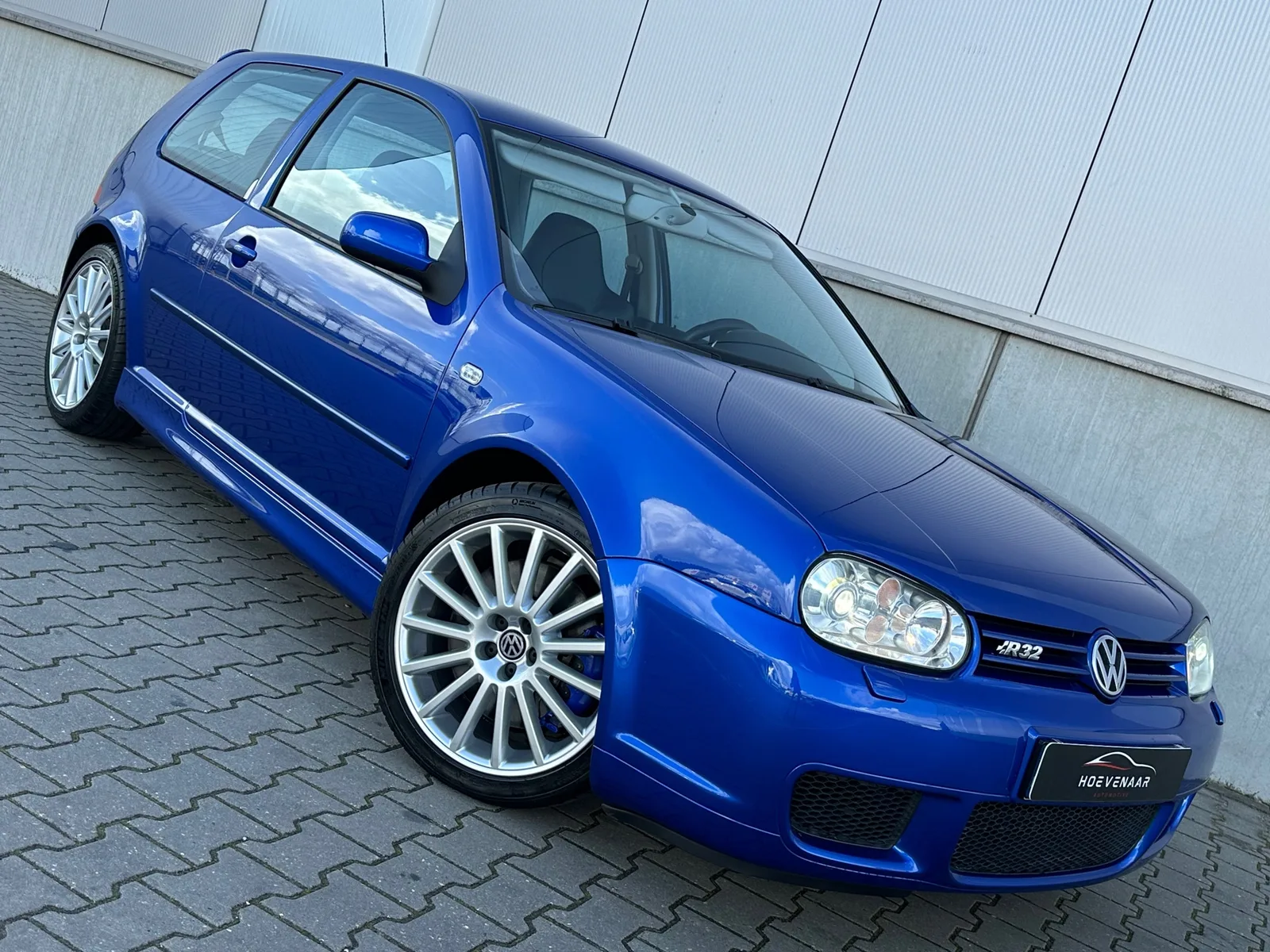 Volkswagen Golf (2003) — foto 1