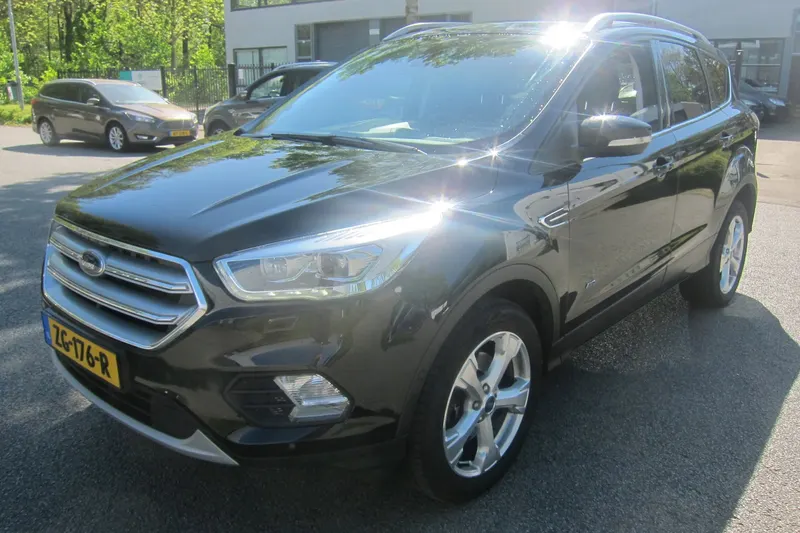 Ford Kuga (2017)