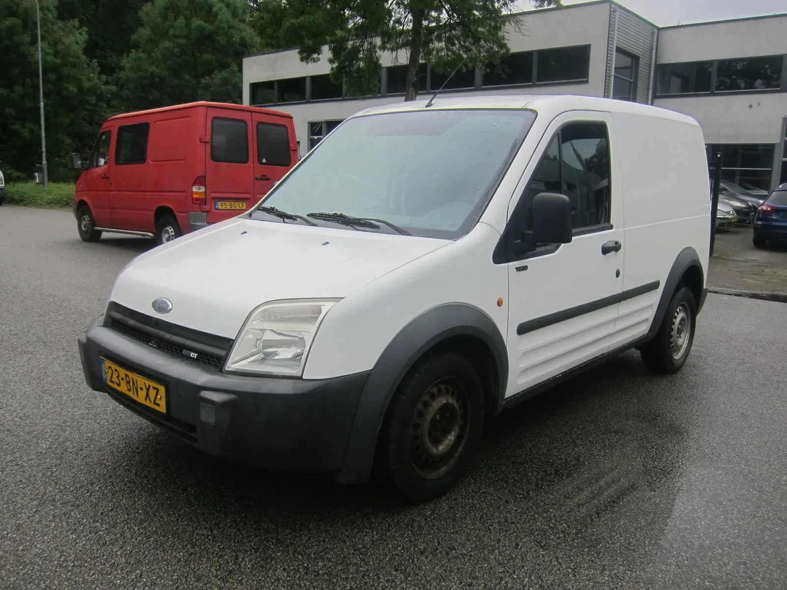 Ford Transit Connect (2004) — foto 1