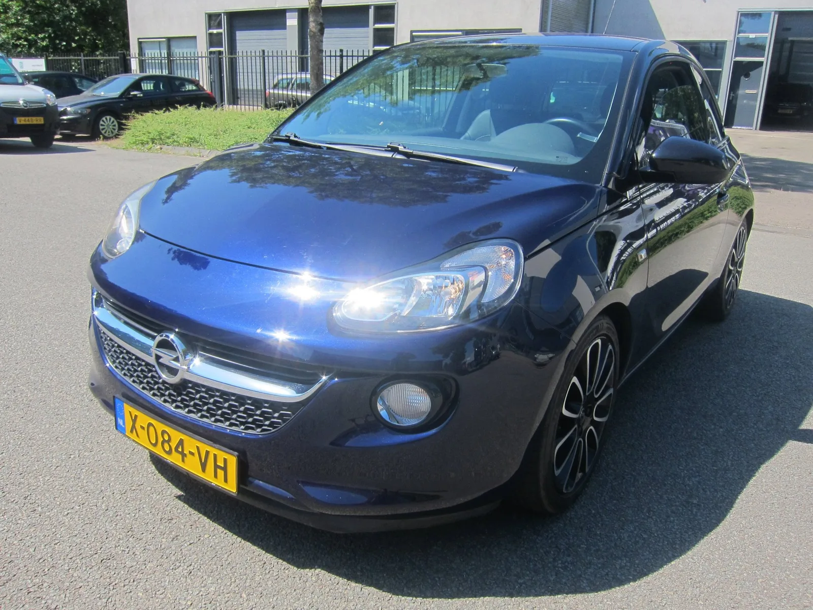 Opel Adam (2013) — foto 1