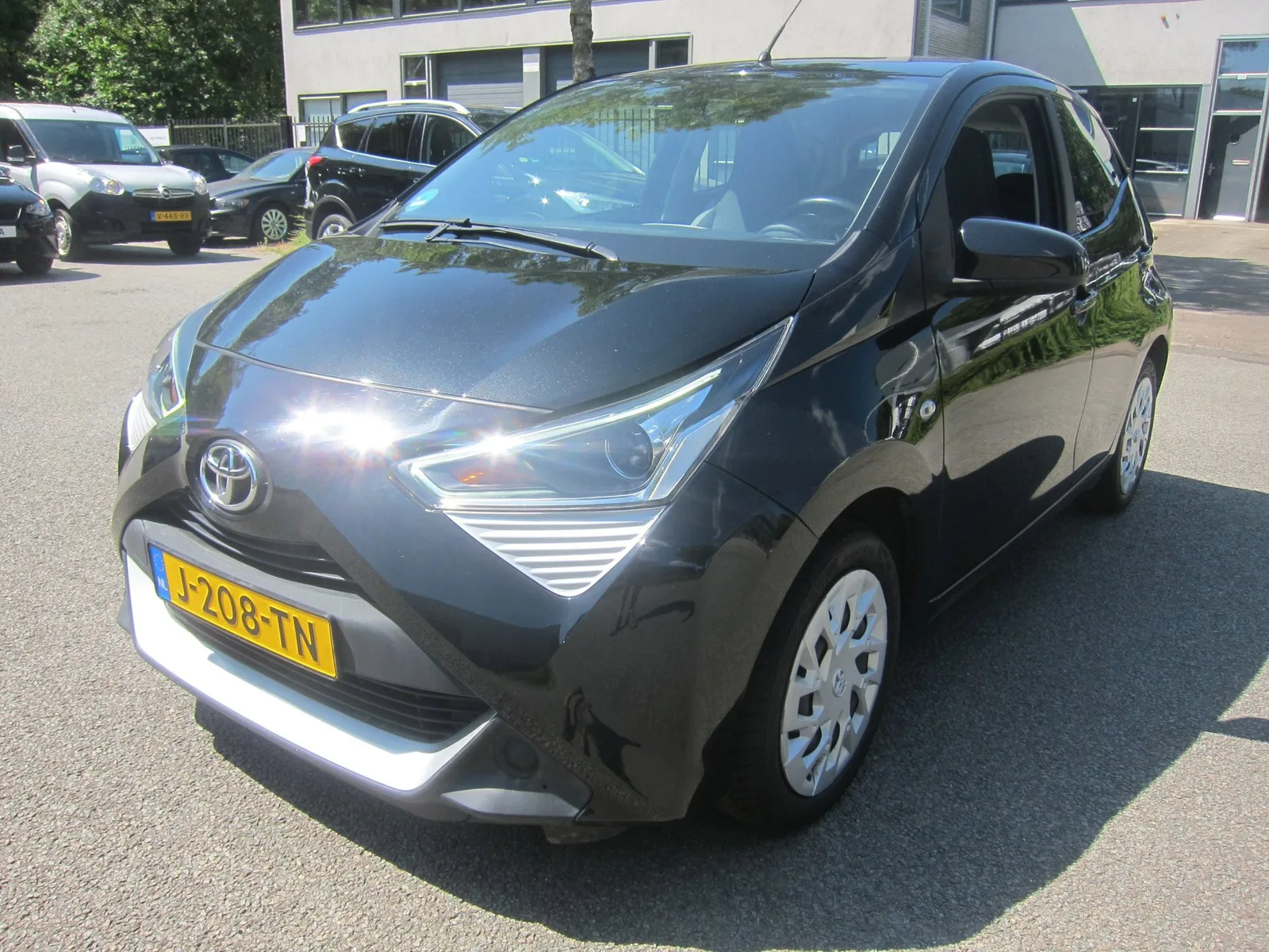 Toyota Aygo (2020) — foto 1