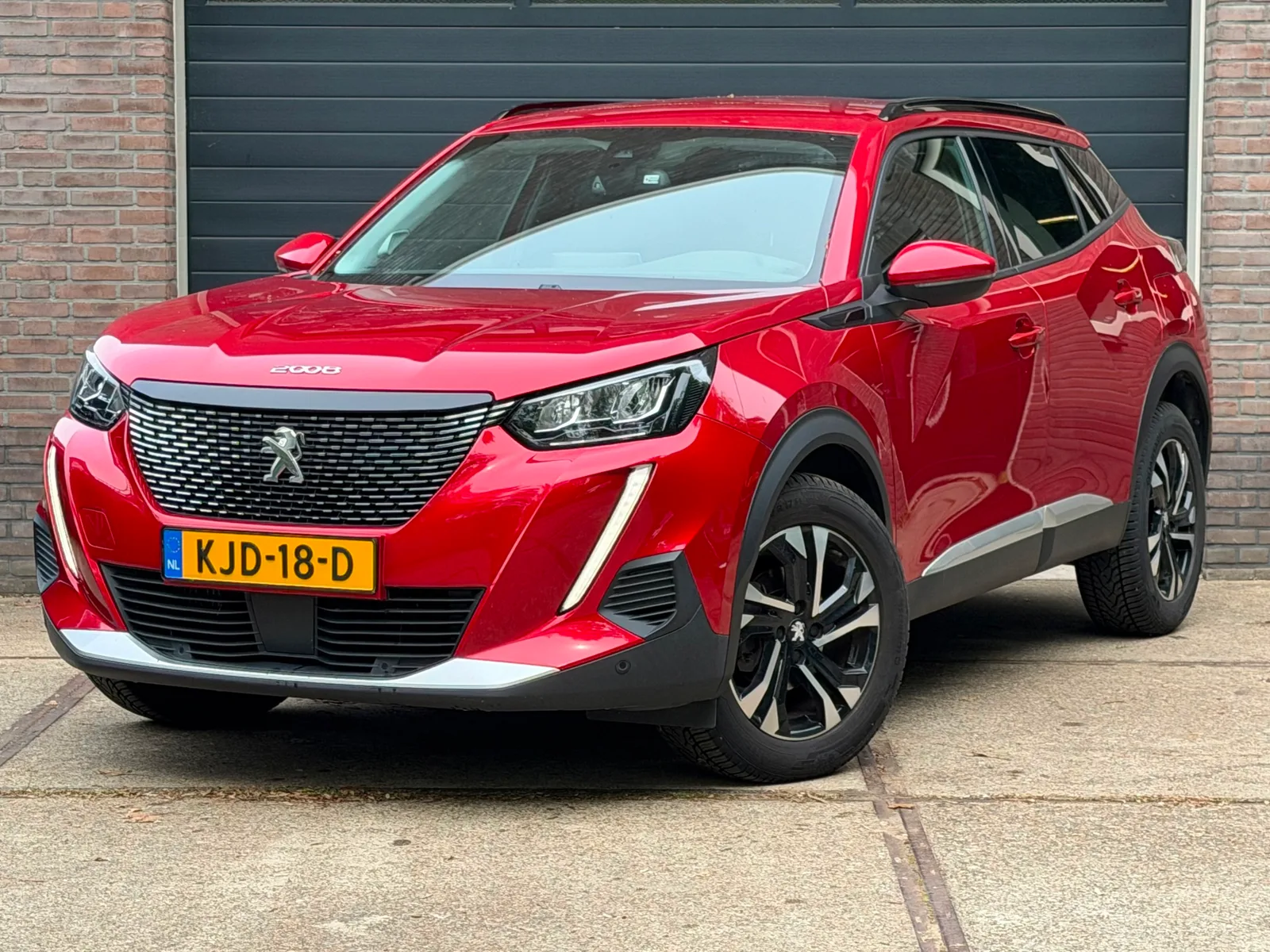 Peugeot 2008 (2020) — foto 1