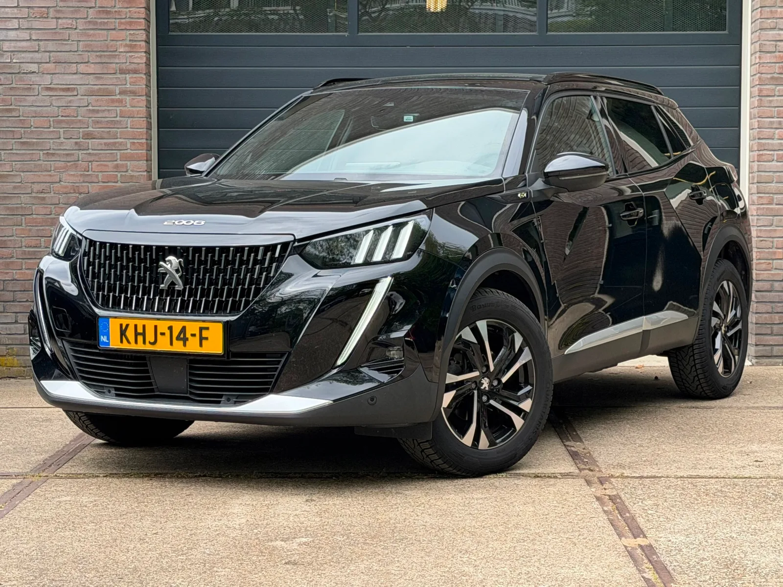 Peugeot 2008 (2021) — foto 1