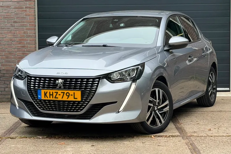 Peugeot 208 (2021)