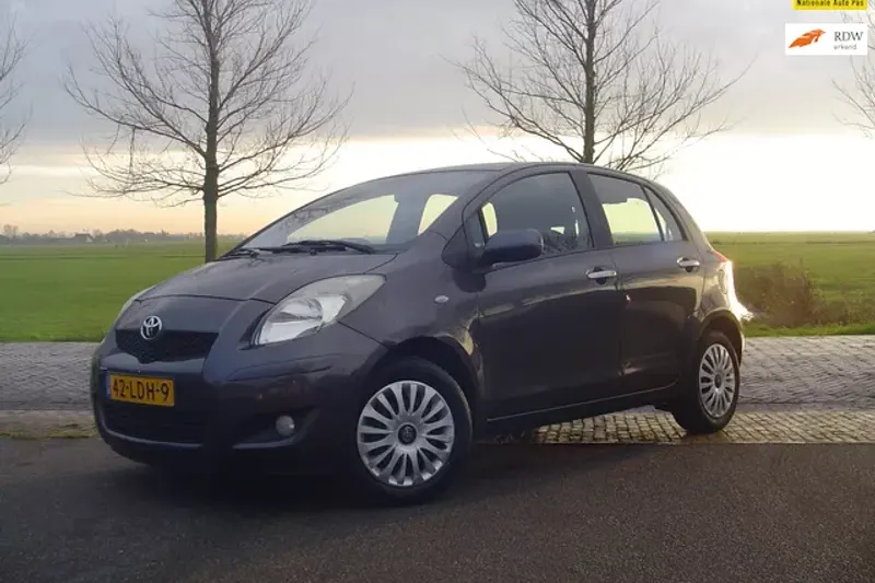 Toyota Yaris (2010)