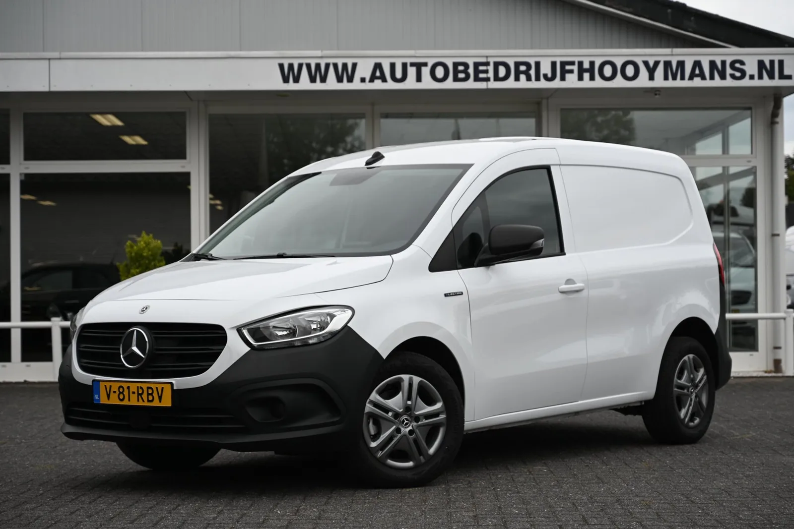 Mercedes-Benz eCitan (2025) — foto 1