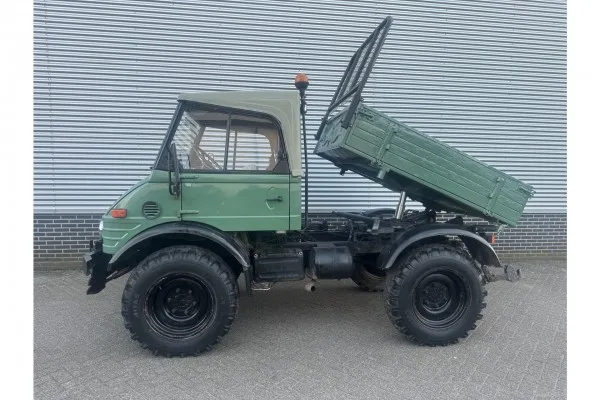 Mercedes-Benz Unimog (0) — foto 1
