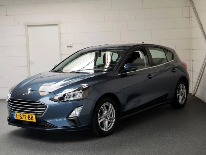 Ford Focus (2021) — foto 1