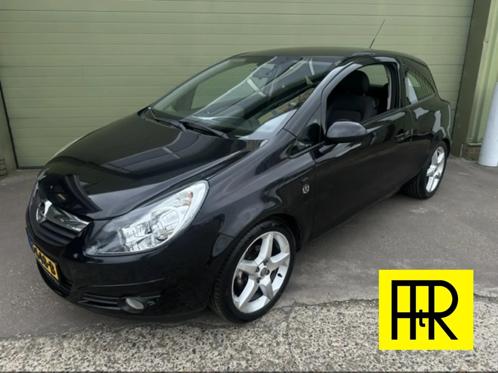 Opel Corsa (2008) — foto 1