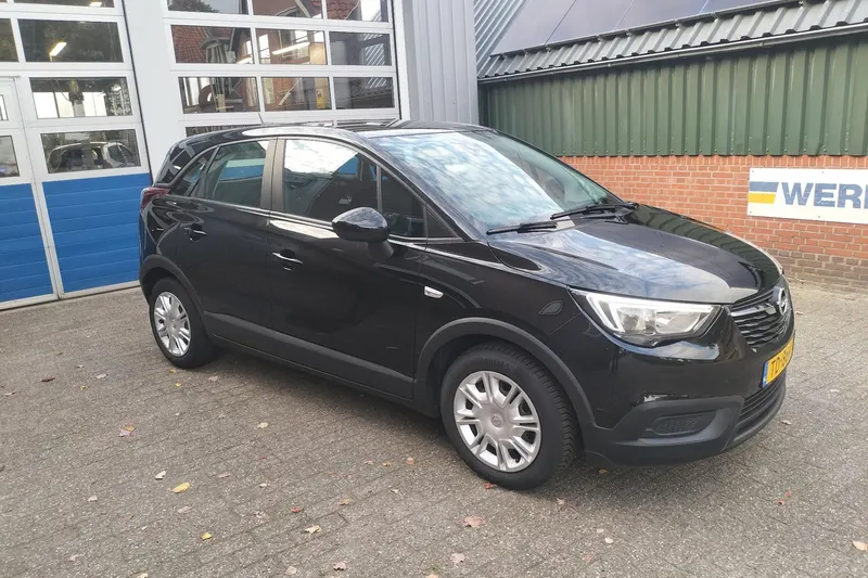 Opel Crossland (2018)