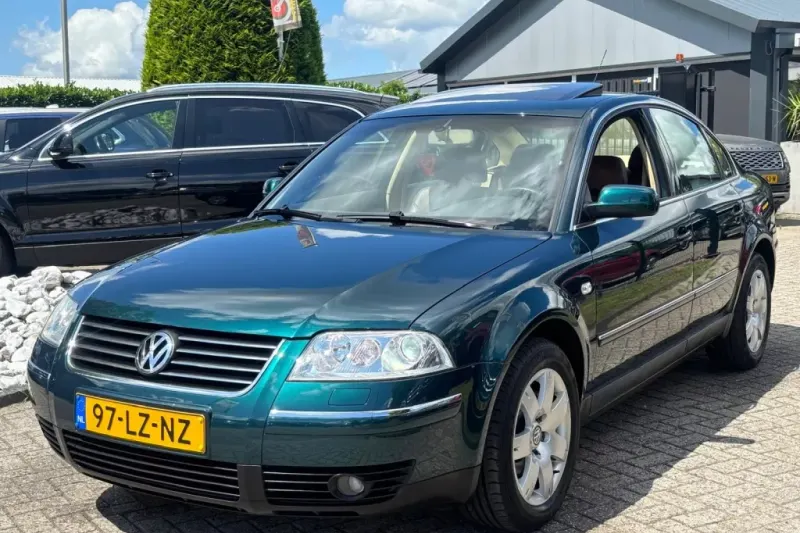 Volkswagen Passat (2003)