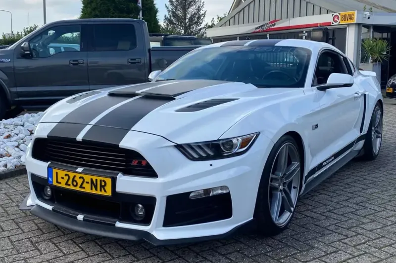 Ford Mustang (2015)