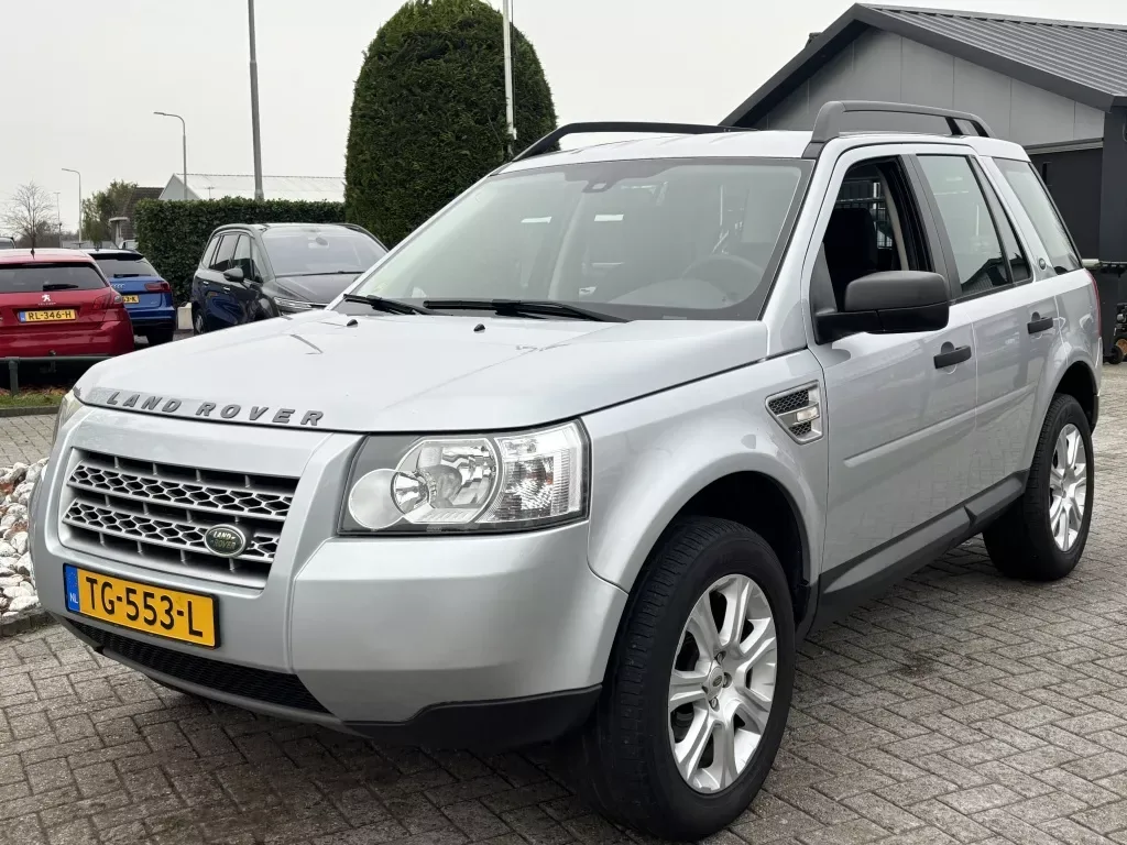 Land Rover Freelander (2009) — foto 1