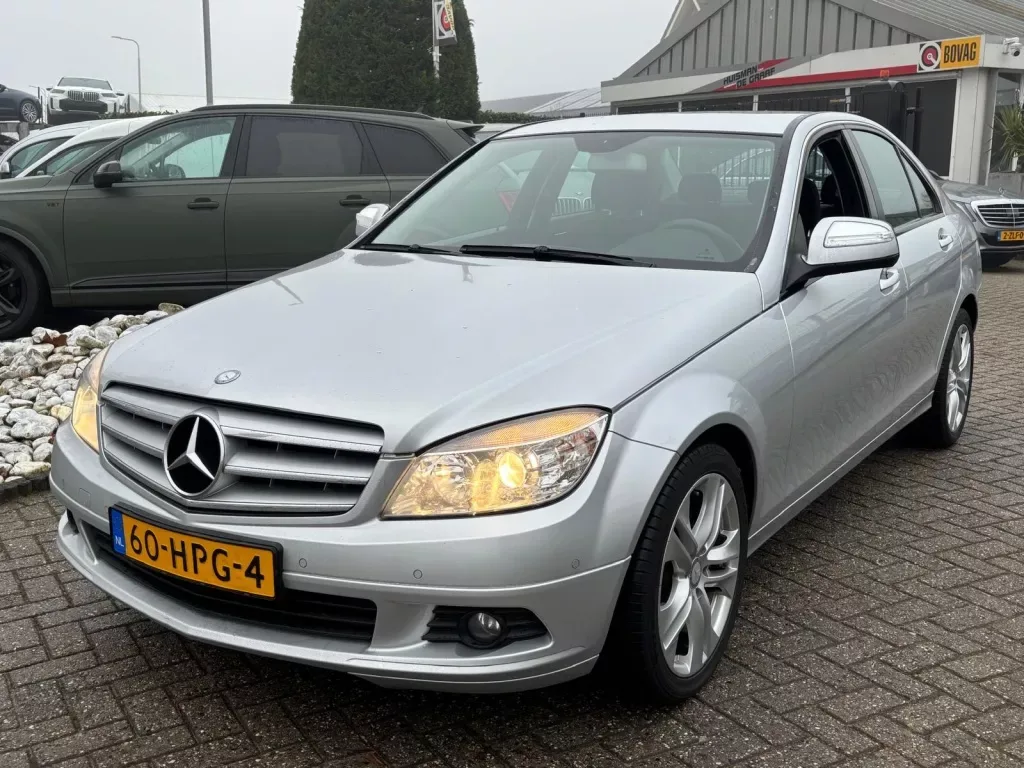 Mercedes-Benz C-Klasse (2007) — foto 1