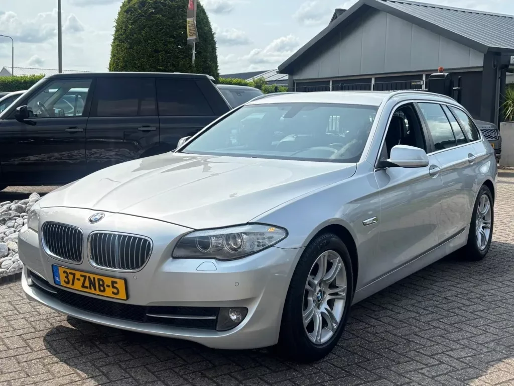 BMW 5-Serie (2013) — foto 1