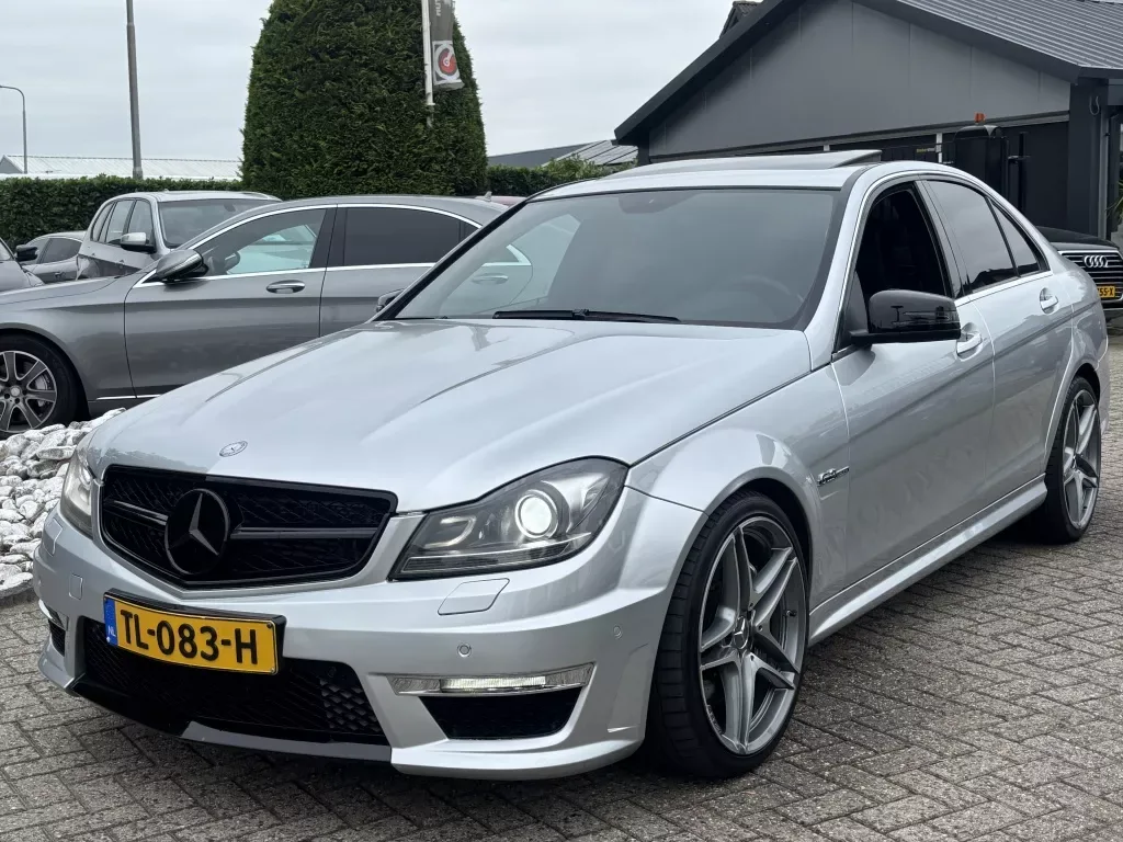 Mercedes-Benz C-Klasse (2009) — foto 1
