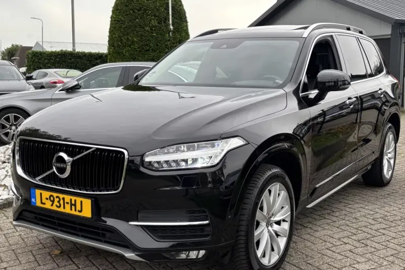 Volvo XC90 (2015)