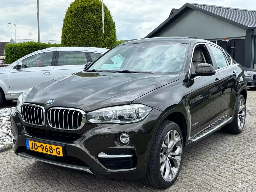 BMW X6 (2015) — foto 1